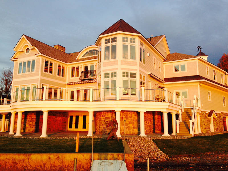 Cable Railing on Large Home