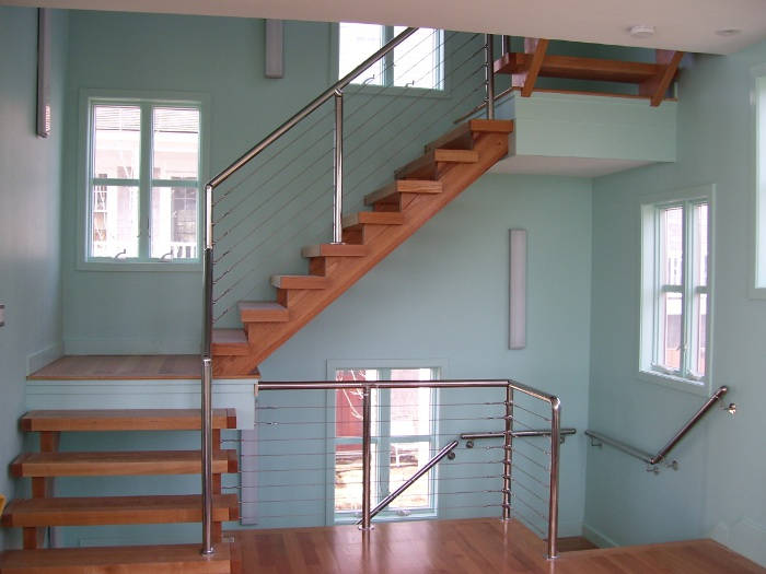 Stainless Cable Railing on Chunky Staircase